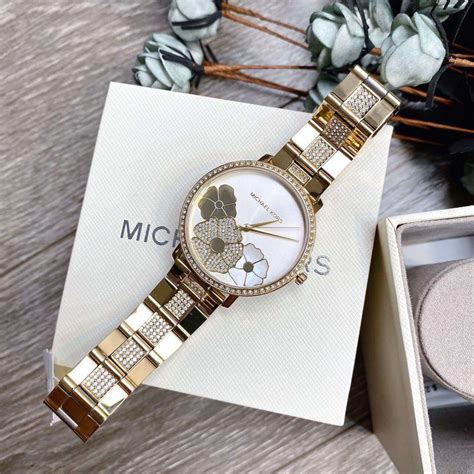 đồng hồ michael kors nữ giá bao nhiêu|giá đồng hồ Michael Kors.